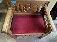 Houten stoel met armleuning - afbeelding 2 van  6