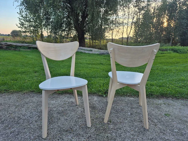 Houten stoelen (28x) - afbeelding 1 van  4