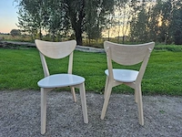 Houten stoelen (28x) - afbeelding 1 van  4