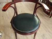 Houten stoelen - afbeelding 2 van  2