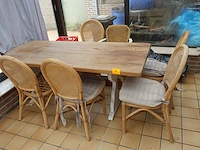 Houten tafel + 12x diverse stoel - afbeelding 4 van  5
