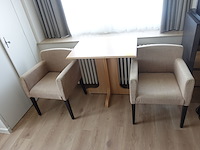 Houten tafel + 2 stoelen - afbeelding 2 van  2