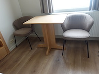 Houten tafel + 2 stoelen - afbeelding 1 van  1