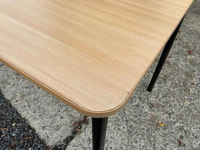 Houten tafel (26x) - afbeelding 4 van  11