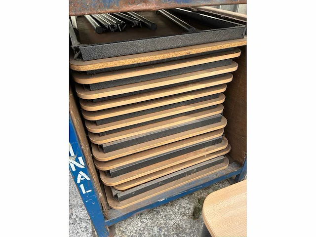 Houten tafel (26x) - afbeelding 10 van  11