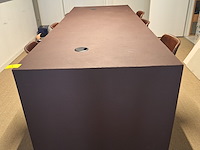 Houten tafel + 8 stoelen - afbeelding 3 van  3