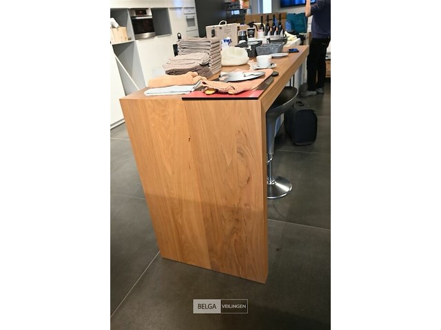 Houten tafel / aanrecht - afbeelding 2 van  3