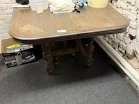 Houten tafel l108xb100xh78 cm - afbeelding 1 van  3