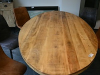 Houten tafel met 6 stoelen - afbeelding 4 van  6