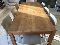 Houten tafel met 8 stoelen - afbeelding 2 van  3