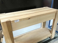 Houten tafel met lade - afbeelding 1 van  2