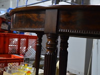 Houten tafel met wielen - afbeelding 3 van  3