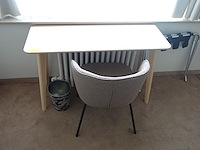 Houten tafel + stoel - afbeelding 2 van  4