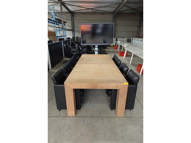 Houten tafel + verrijdbare stoelen - afbeelding 1 van  6