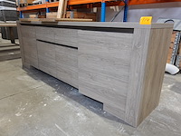 Houten tafel + wandkast - afbeelding 2 van  4