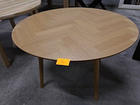 Houten tafel - afbeelding 1 van  3