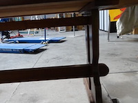 Houten tafel - afbeelding 4 van  4