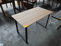 Houten tafel - afbeelding 3 van  3