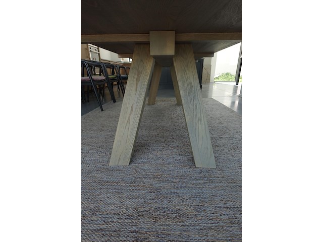 Houten tafel - afbeelding 4 van  4