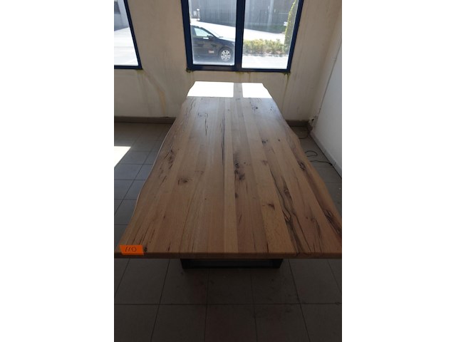 Houten tafel - afbeelding 2 van  3