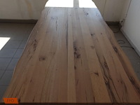 Houten tafel - afbeelding 2 van  3