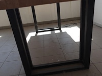 Houten tafel - afbeelding 3 van  3