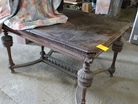 Houten tafel - afbeelding 1 van  5