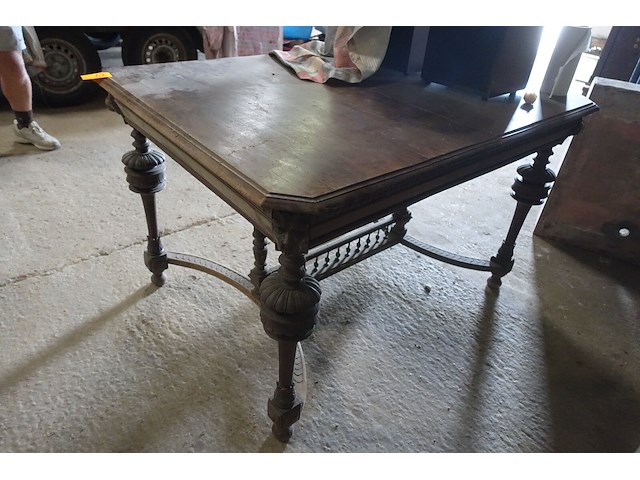 Houten tafel - afbeelding 5 van  5