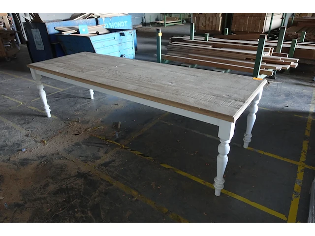 Houten tafel - afbeelding 2 van  6
