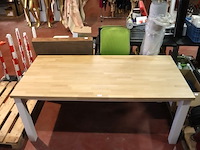 Houten tafel - afbeelding 4 van  5