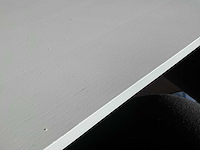 Houten tafel - afbeelding 3 van  4