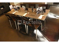Houten tafels, stoelen - afbeelding 2 van  8