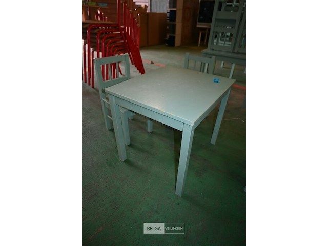 Houten tafeltje + 2 houten kinderstoelen - afbeelding 4 van  4