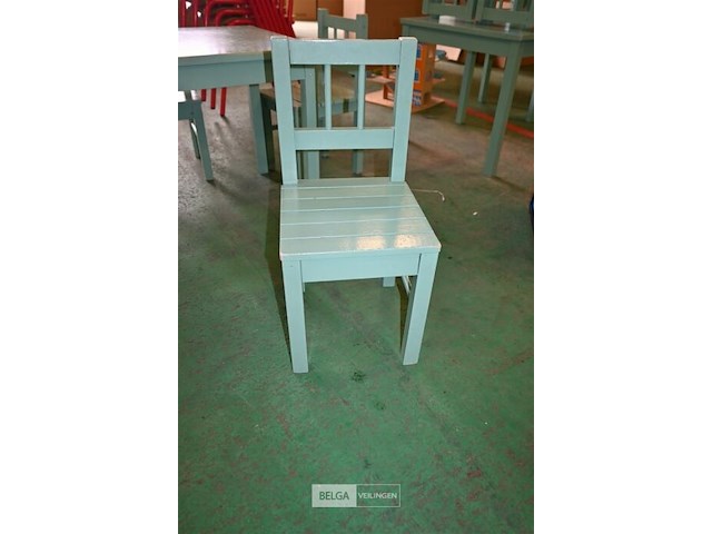Houten tafeltje + 4 houten kinderstoelen - afbeelding 5 van  6
