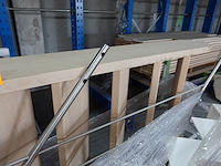 Houten trap + inox leuning - afbeelding 2 van  3