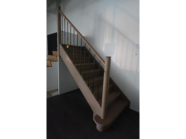 Houten trap - afbeelding 2 van  2