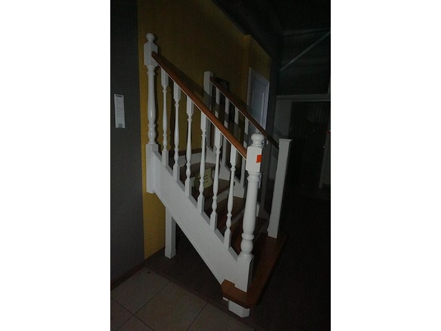 Houten trap - afbeelding 2 van  3