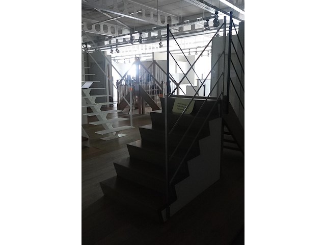 Houten trap - afbeelding 1 van  3