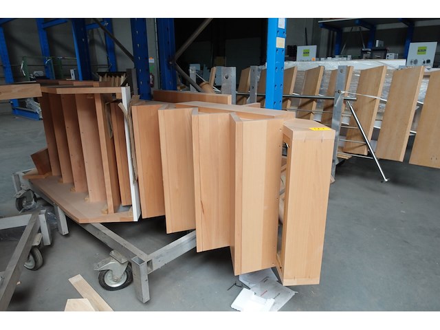 Houten trap - afbeelding 1 van  3