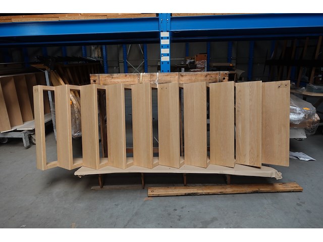 Houten trap - afbeelding 1 van  3