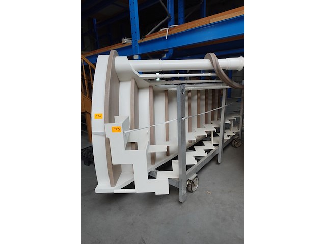 Houten trap - afbeelding 3 van  4