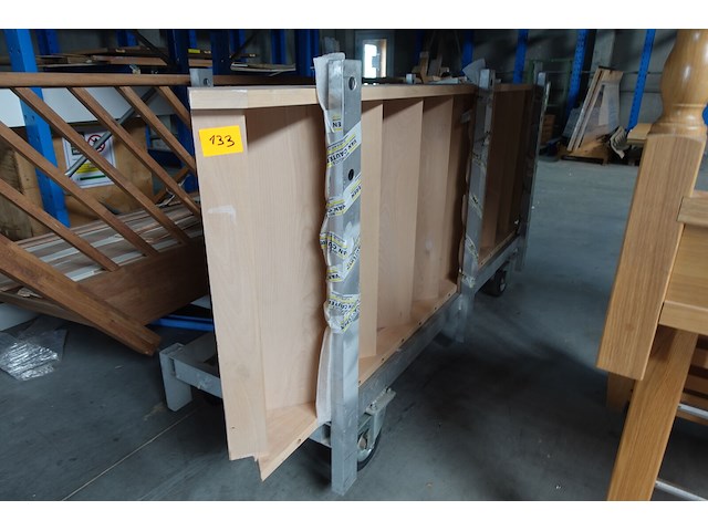 Houten trap - afbeelding 1 van  3