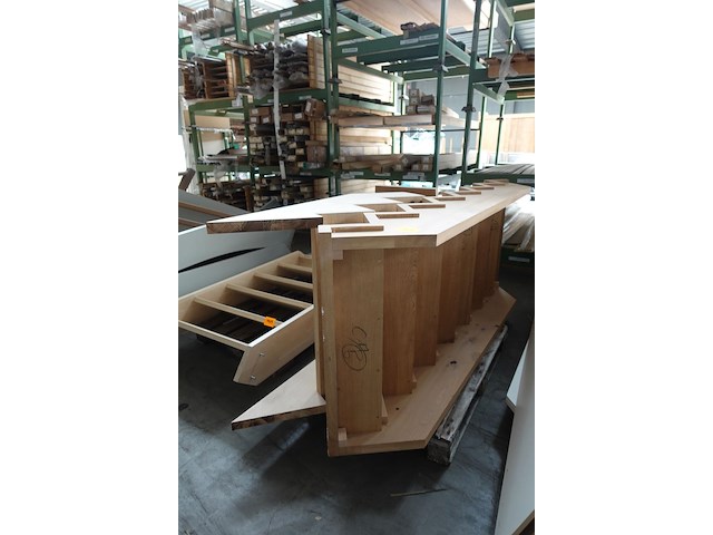 Houten trap - afbeelding 2 van  3
