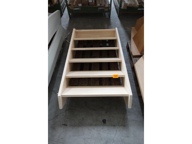 Houten trap - afbeelding 1 van  3