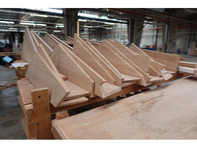Houten trap - afbeelding 4 van  5