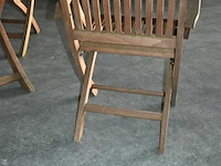 Houten tuintafel + 4 houten tuinstoelen - afbeelding 6 van  6