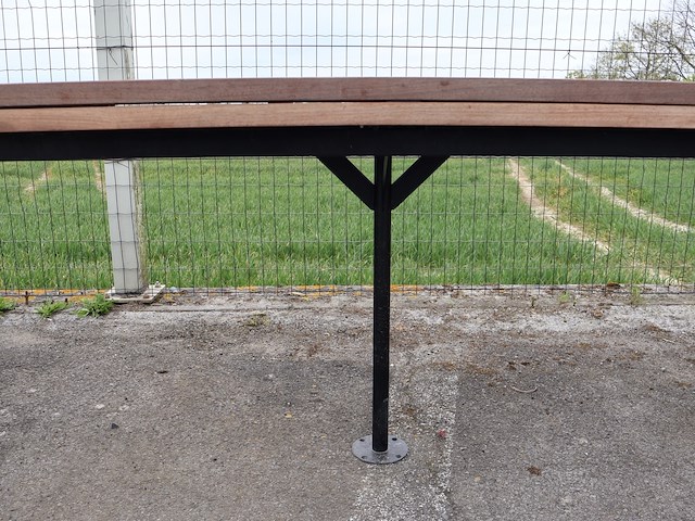 Houten tuintafel (6,5m) - afbeelding 11 van  13