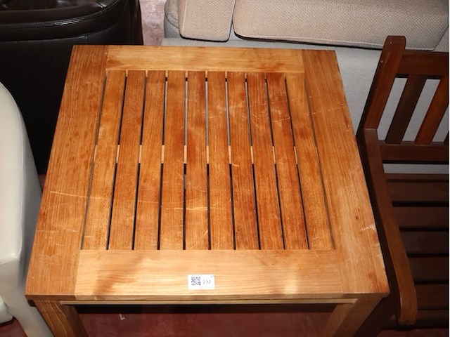 Houten tuintafel - afbeelding 3 van  3