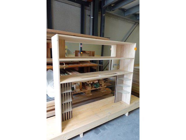 Houten tv meubel - afbeelding 1 van  1