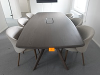 Houten vergadertafel + 6 stoelen mobitec